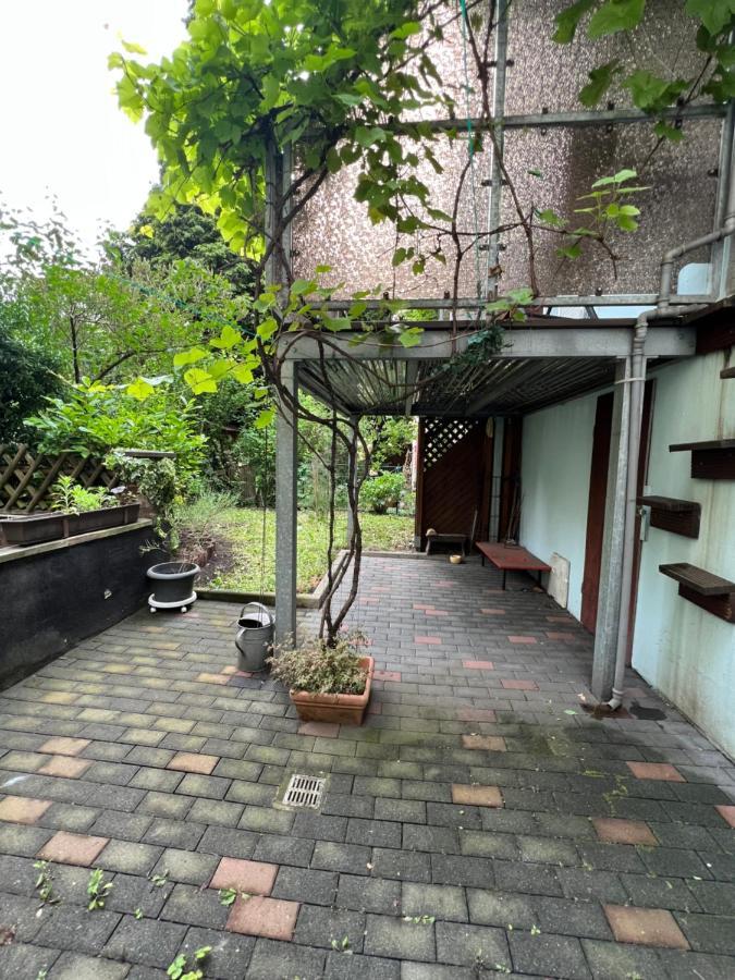 Duisburg Feelhome, Flughafen Nah,3-Schlafzimmer, Dusche Ebenerdig, Zentral, Wifi, Ground Floor 外观 照片
