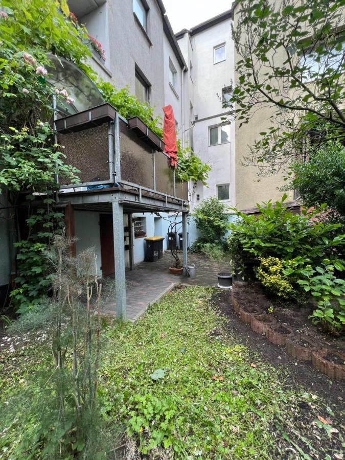 Duisburg Feelhome, Flughafen Nah,3-Schlafzimmer, Dusche Ebenerdig, Zentral, Wifi, Ground Floor 外观 照片