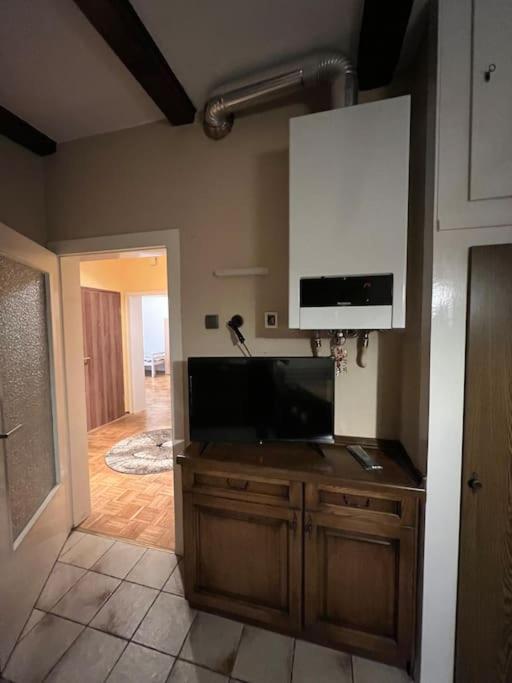 Duisburg Feelhome, Flughafen Nah,3-Schlafzimmer, Dusche Ebenerdig, Zentral, Wifi, Ground Floor 外观 照片